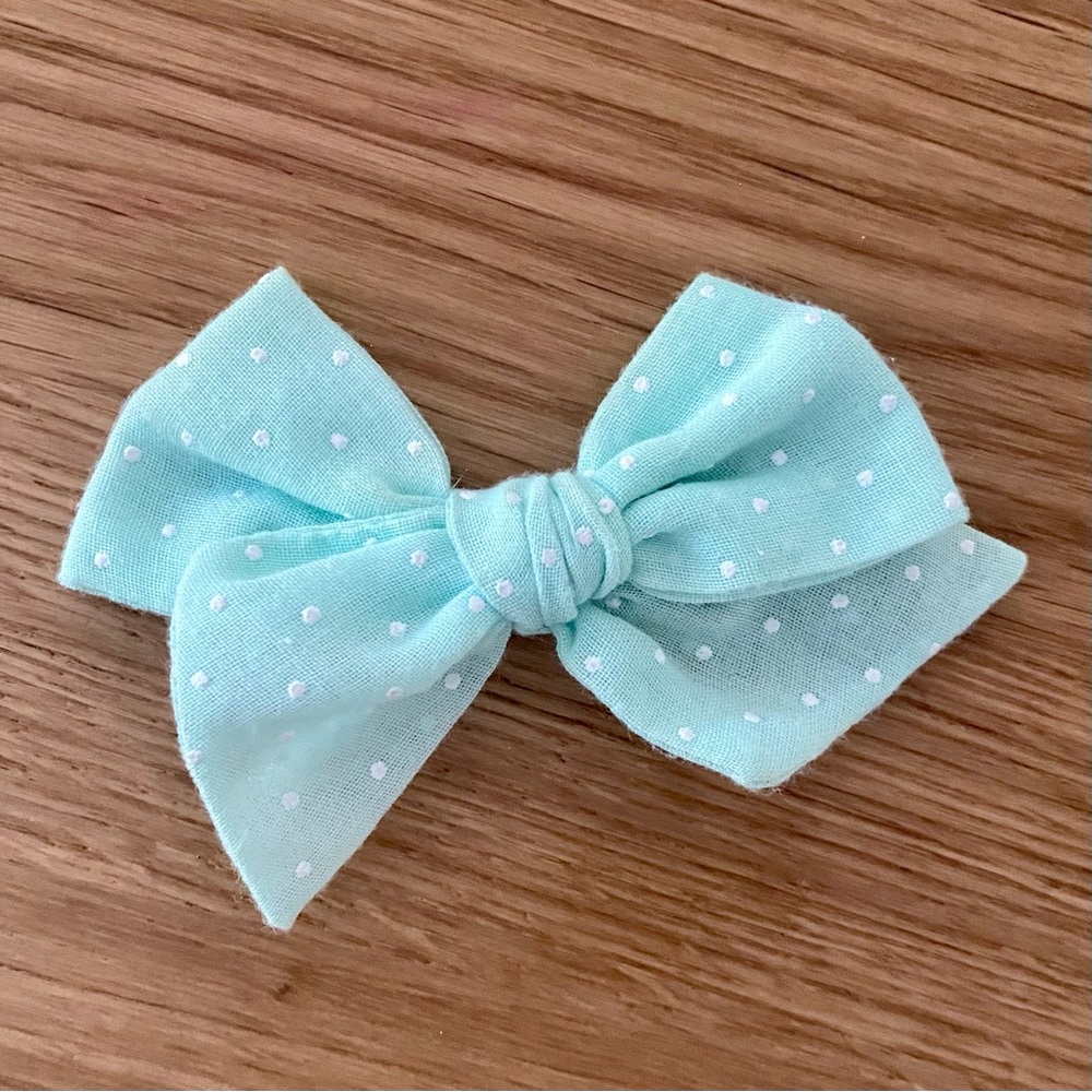 Wunderkin Swiss Dot Bow